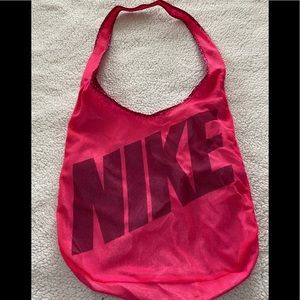 Reversible Nike messenger bag